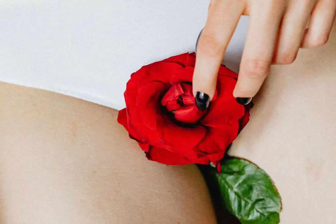 Sexo na menstruação: o que ninguém conta sobre prazer e conexão